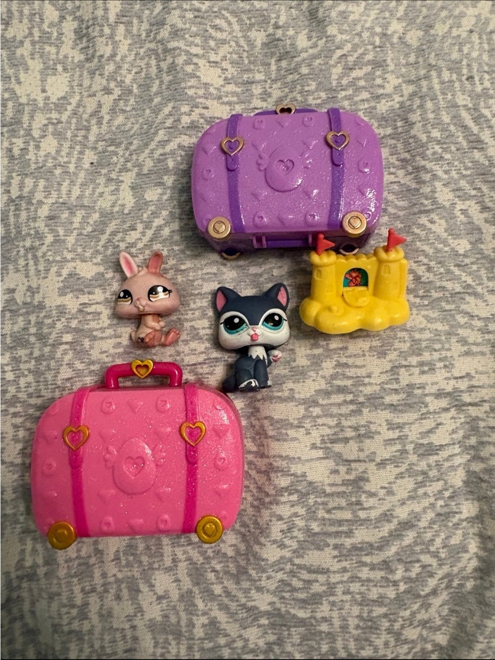 littlest pet shop lps sand castle sandcastle 2005 toy + cat rabbit suitcase